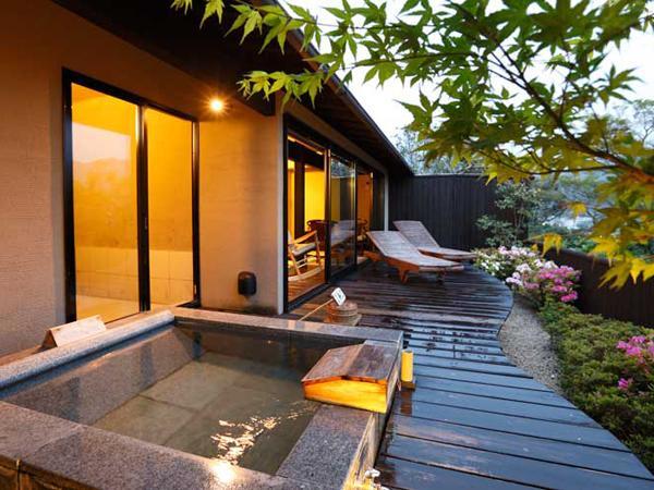 Hotel Musouan Biwa Izu  Esterno foto